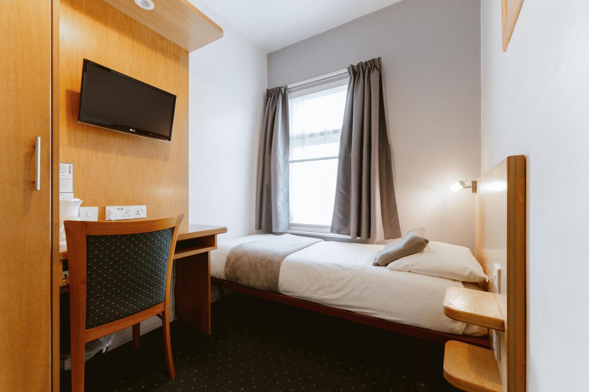 Star Hotel ロンドン エクステリア 写真
