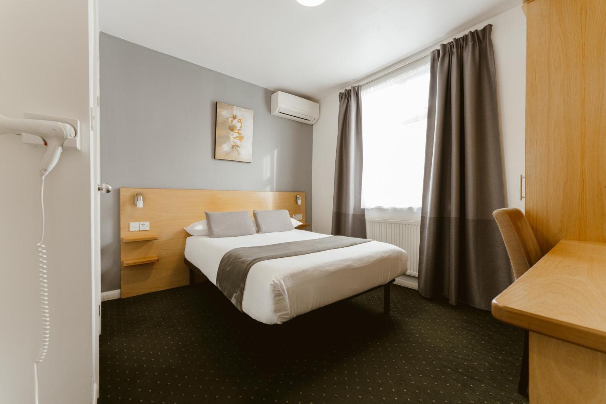 Star Hotel ロンドン エクステリア 写真