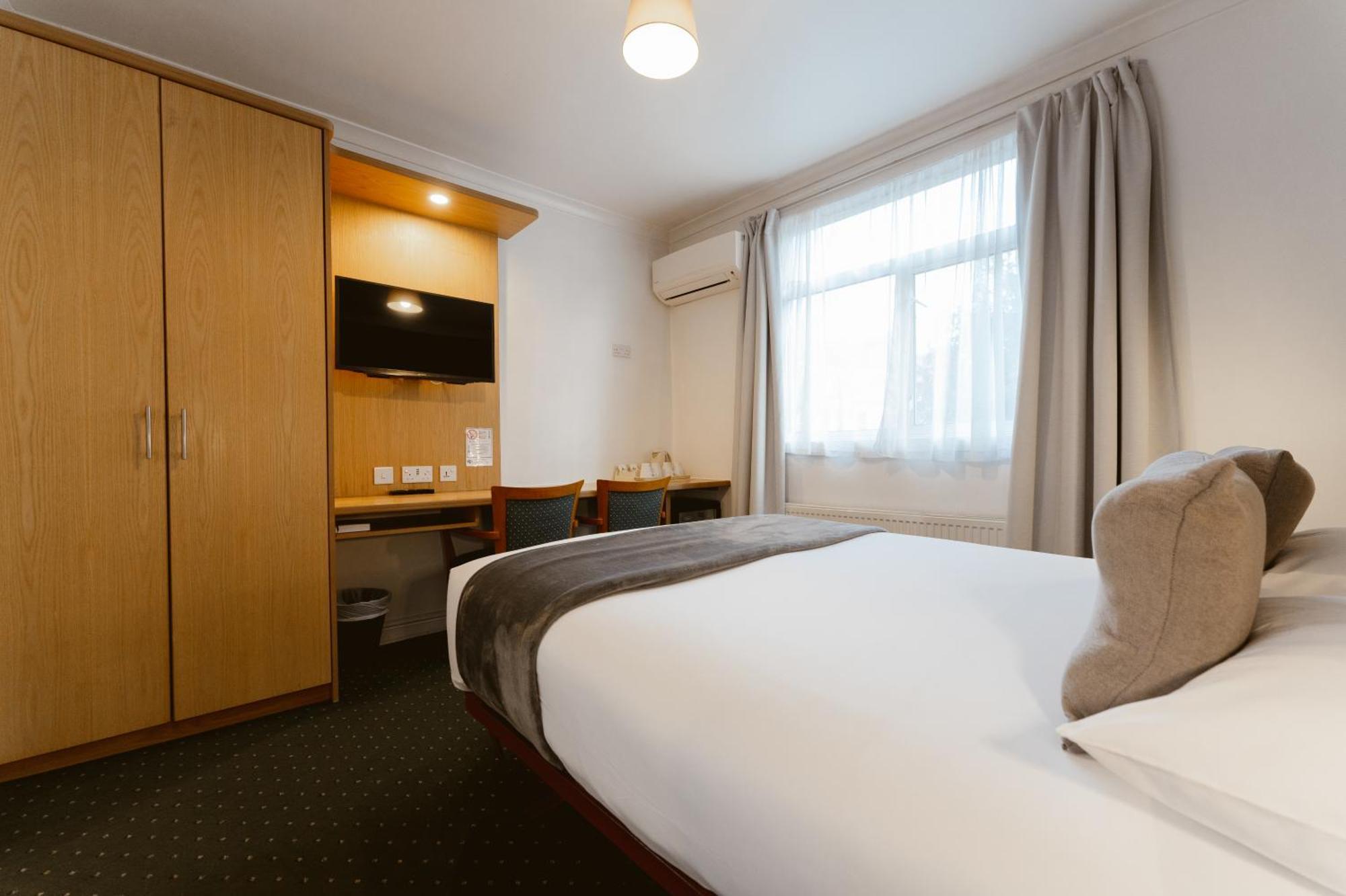 Star Hotel ロンドン エクステリア 写真