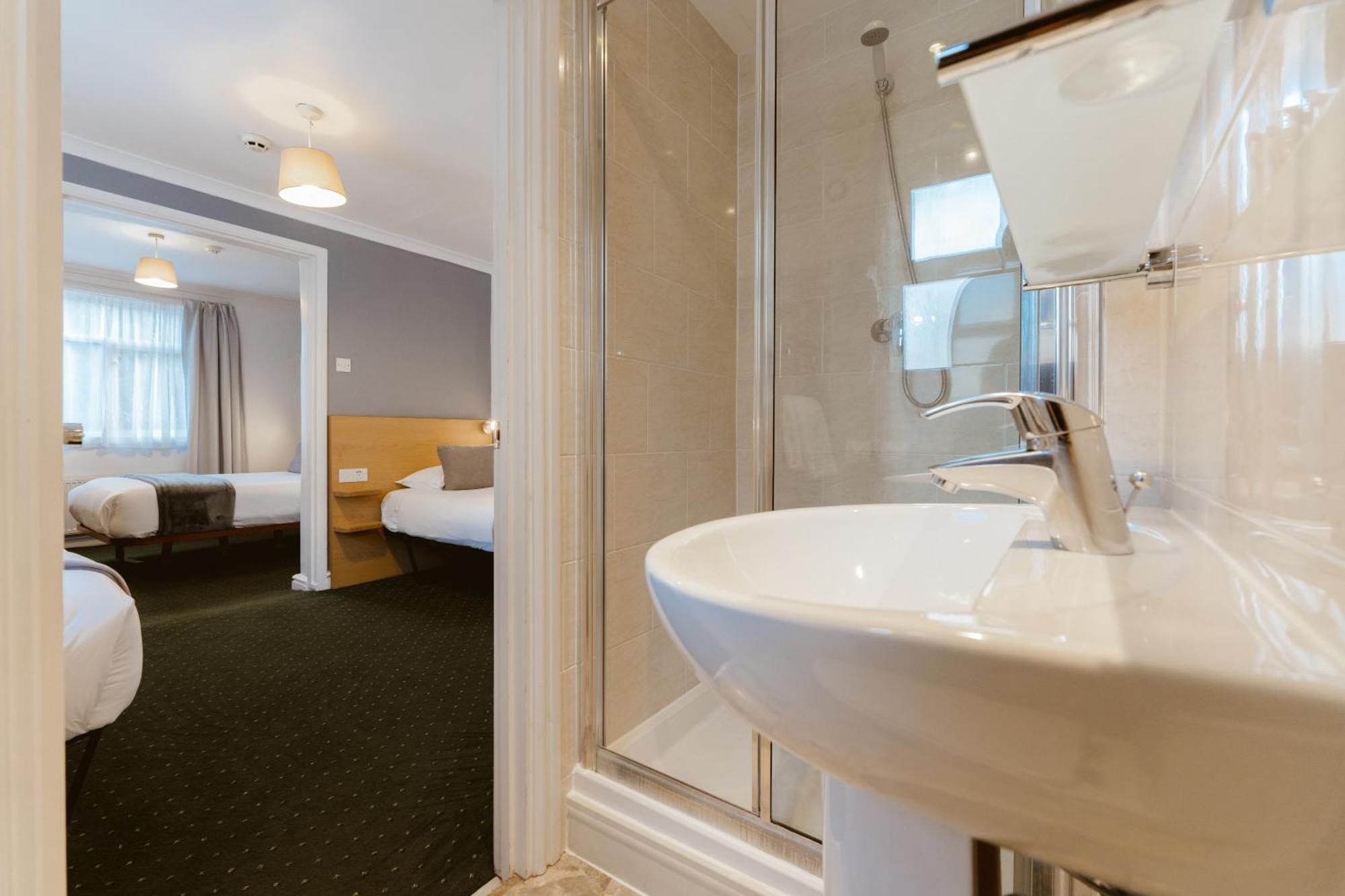Star Hotel ロンドン エクステリア 写真