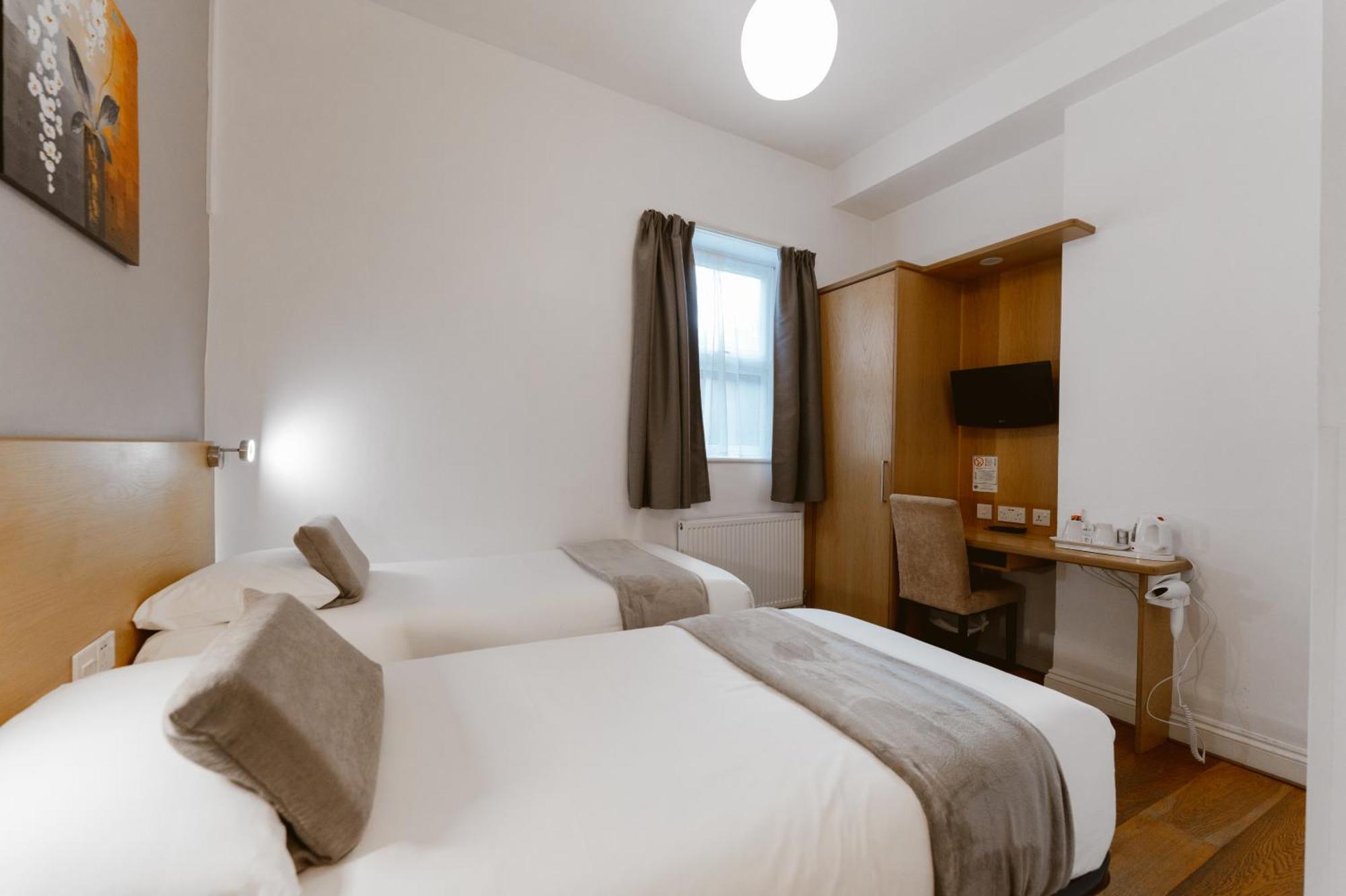 Star Hotel ロンドン エクステリア 写真