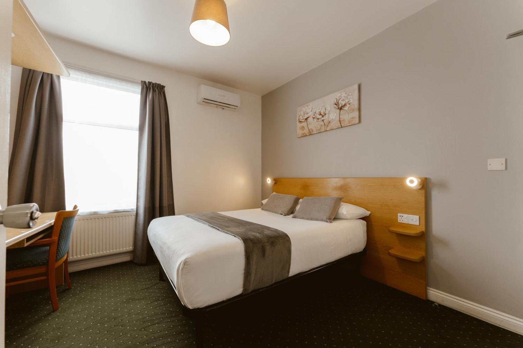 Star Hotel ロンドン エクステリア 写真